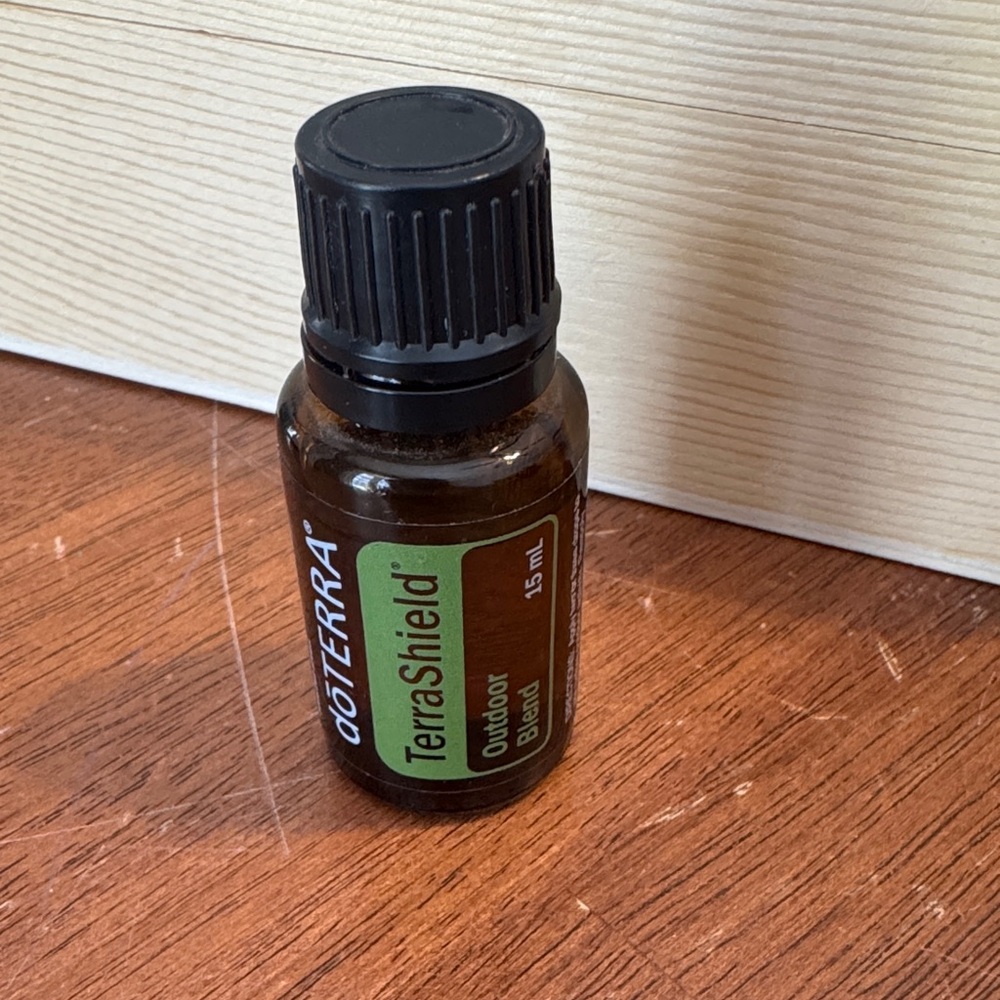 doTERRA TerraShield Outdoor Blend - Black and Brown Bottle